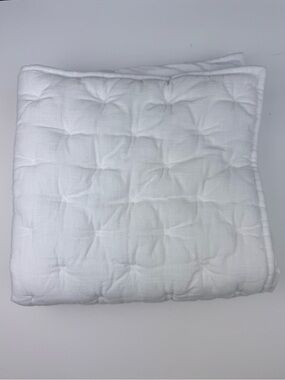 POTTERY BARN Euro Sham White Quilted pillow cover